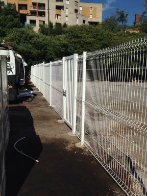 clôture et portillon pour professionel sur Marseille 13015